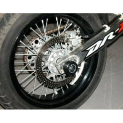 R&G Rear Axle Sliders For DR-Z400 '05-'07 / DR-Z400SM '05-'11