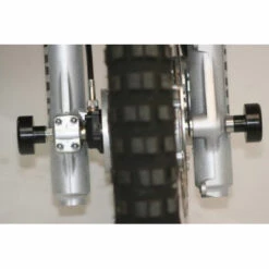 R&G Front Axle Sliders For Yamaha DT125R / X '06-up -Arrow Shop rg front axle sliders yamaha dt125r x 04