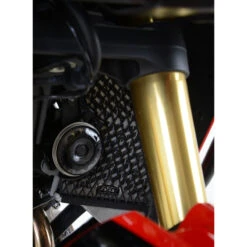 R&G SRG0044SS Stainless Steel Radiator Guard Honda Africa Twin (2016-2019) -Arrow Shop rg srg0044ss stainless steel radiator guard honda image3