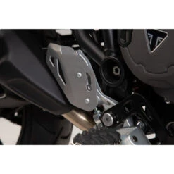 Sw-motech SCT.11.953.10000/S Heel Guard, Right For Triumph Tiger 900/GT/Rally/Pro (2019-) 6 Sw-motech SCT.11.953.10000/S Heel Guard, Right For Triumph Tiger 900/GT/Rally/Pro (2019-) -Arrow Shop sw motech sct 11 953 10000 s heel guard right image3